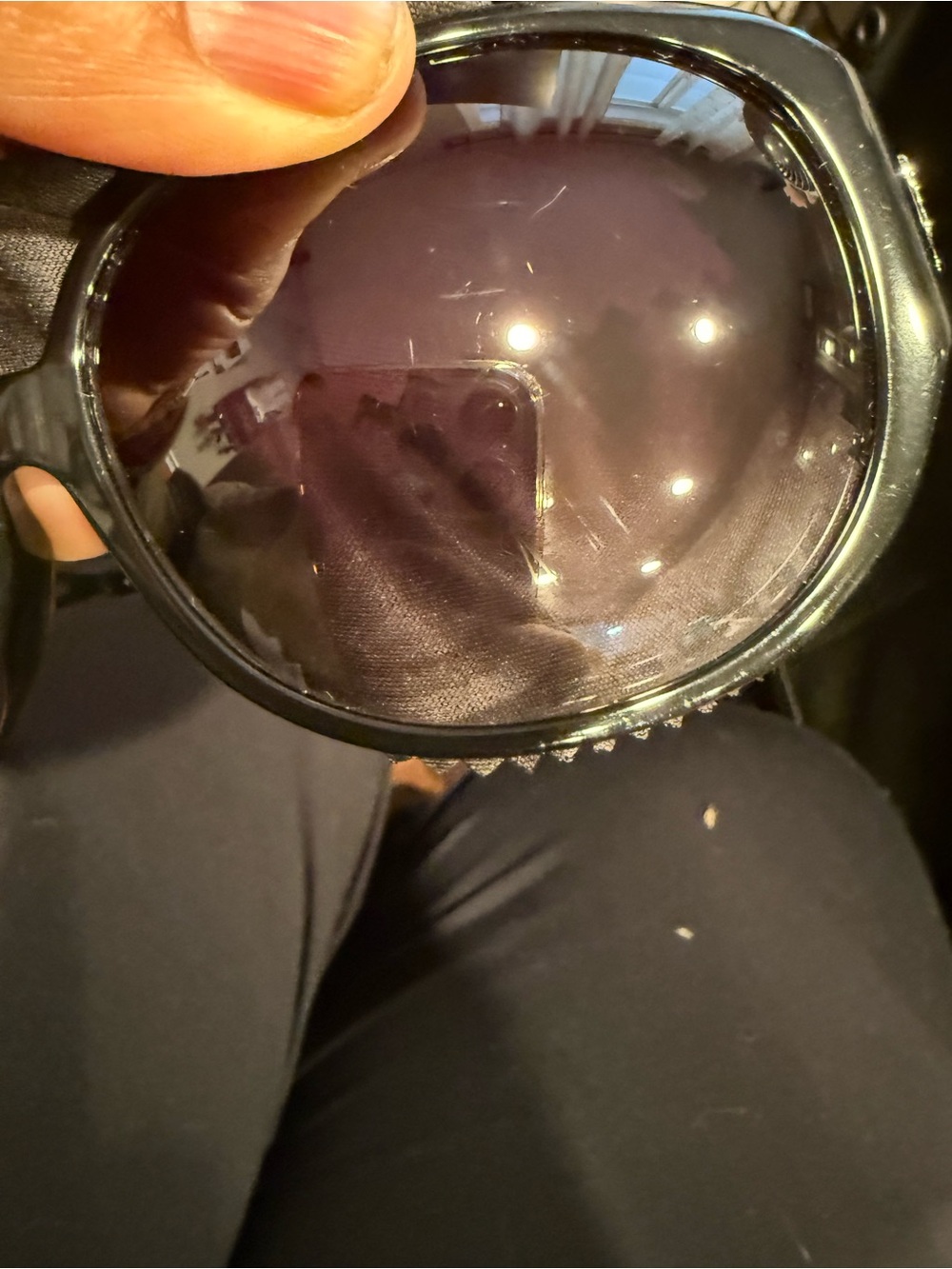 Authentic Vintage Gucci sunglasses in original case. - Picture 6 of 7